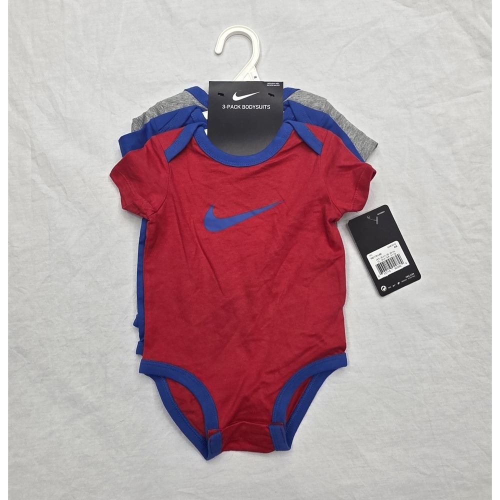 Nike 3 Pack Infant Body Suits Size 6M New With Tags